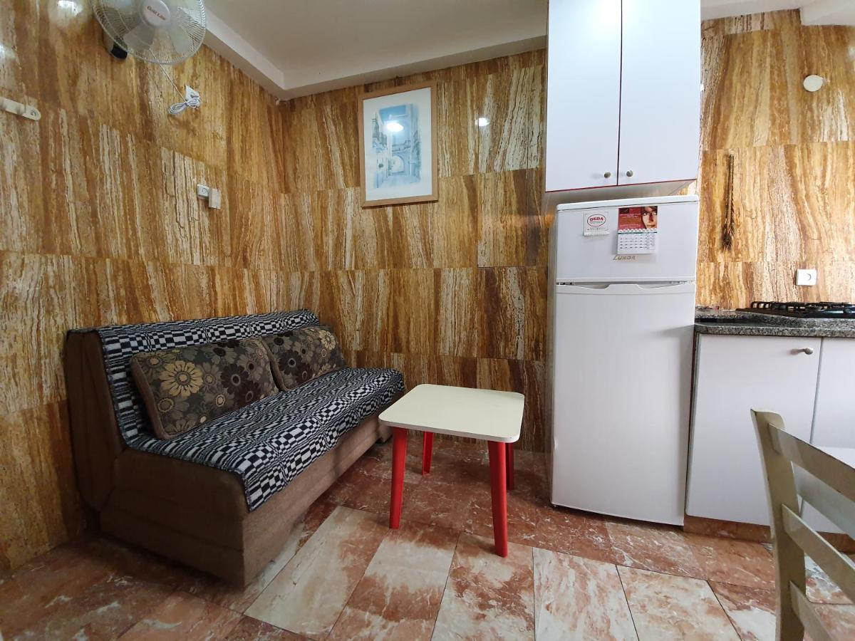 Ezore Yam Apartmens - Elmali'Akh St. 4 Бат-Ям Екстер'єр фото
