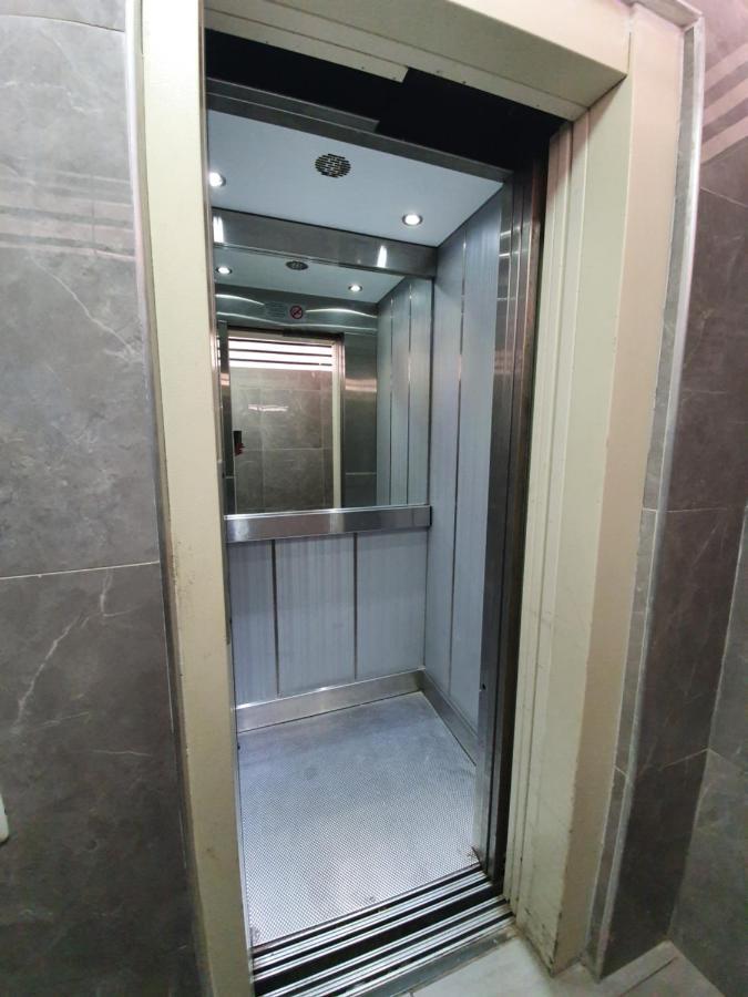 Ezore Yam Apartmens - Elmali'Akh St. 4 Бат-Ям Екстер'єр фото
