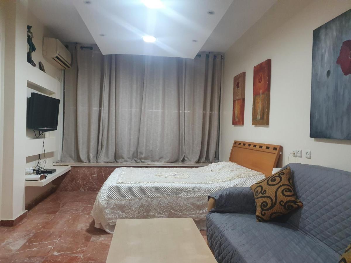 Ezore Yam Apartmens - Elmali'Akh St. 4 Бат-Ям Екстер'єр фото