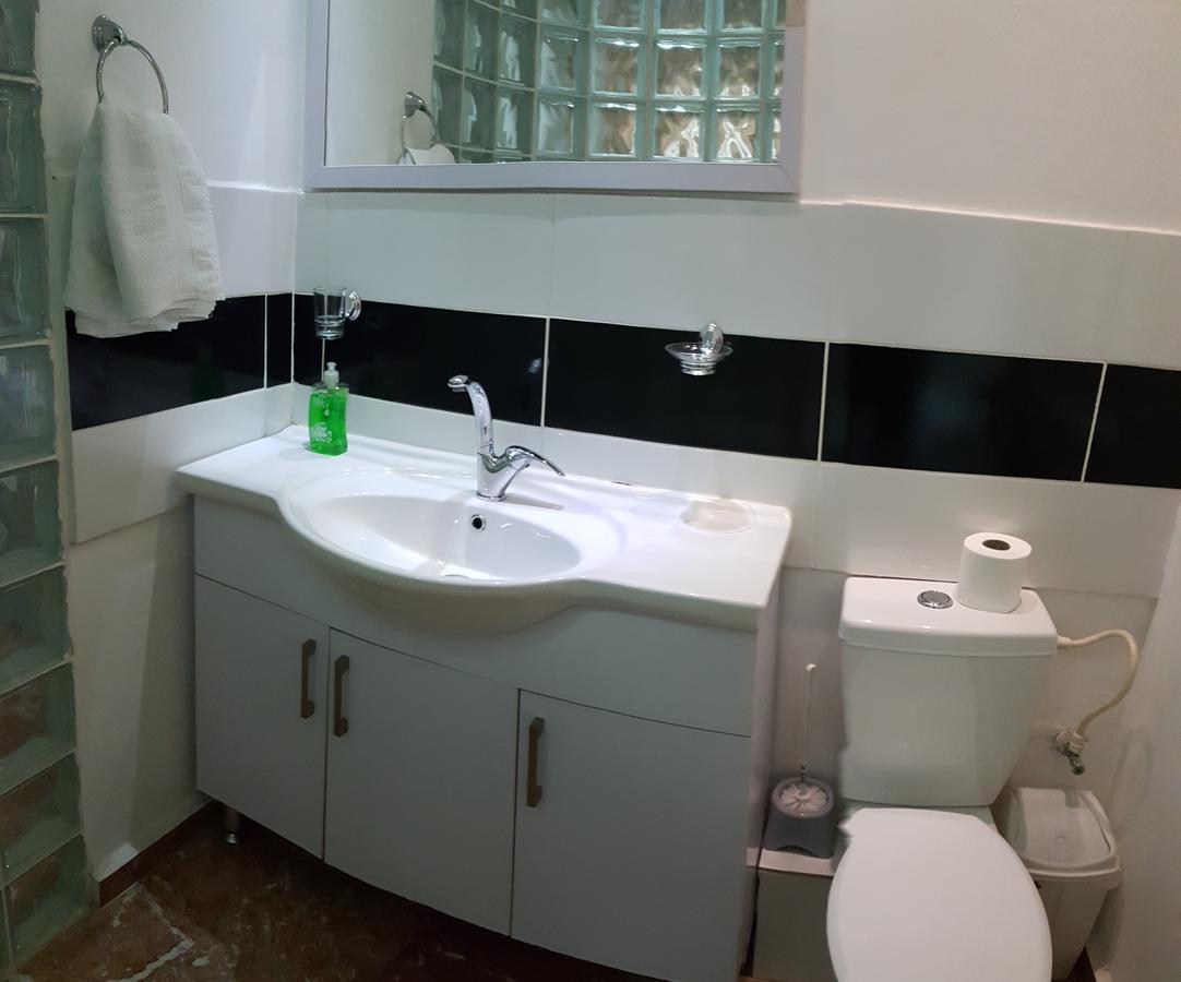 Ezore Yam Apartmens - Elmali'Akh St. 4 Бат-Ям Екстер'єр фото