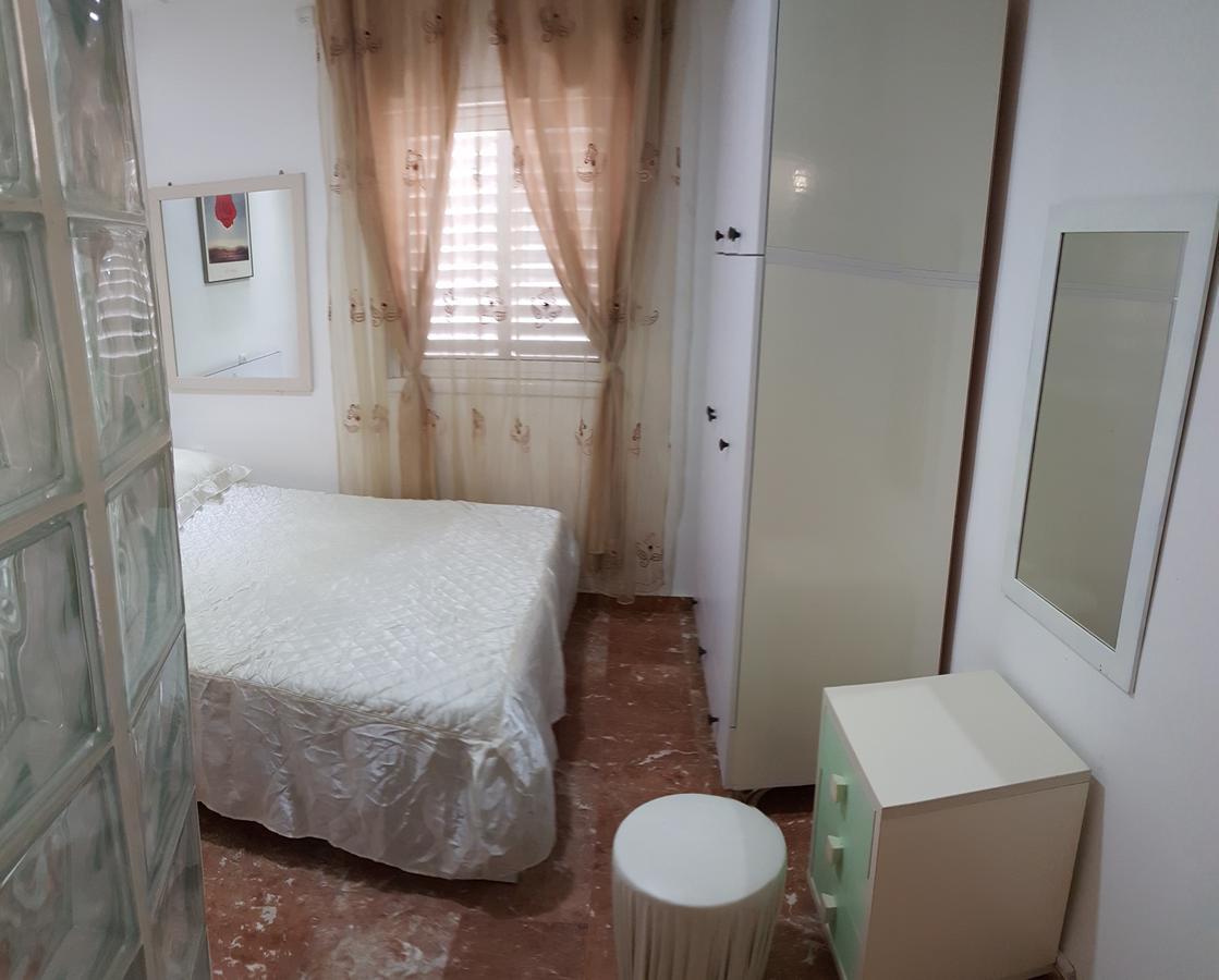 Ezore Yam Apartmens - Elmali'Akh St. 4 Бат-Ям Екстер'єр фото